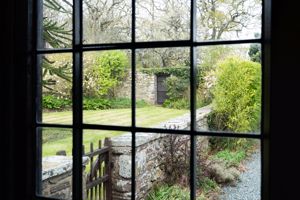 Photo 60- click for photo gallery